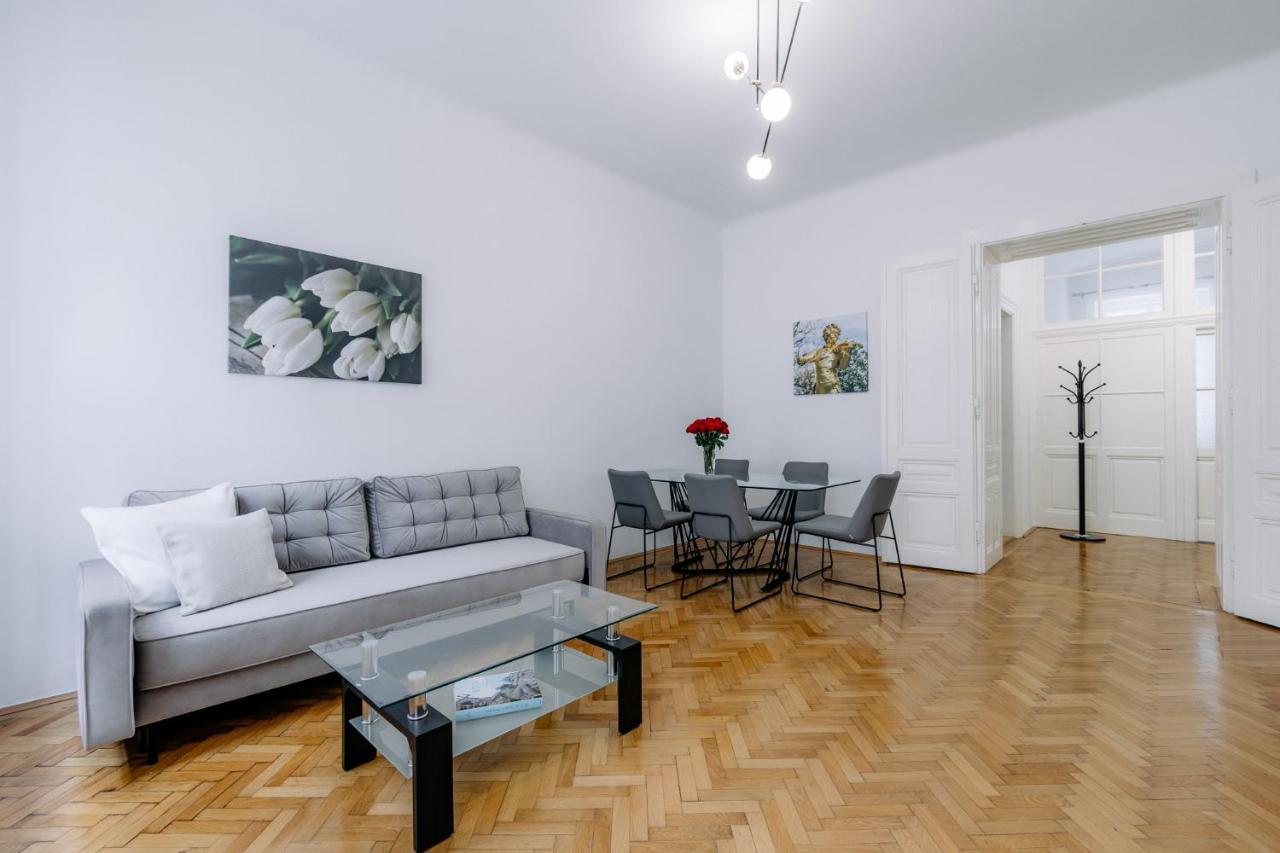 Stylish Vienna Apartment Экстерьер фото