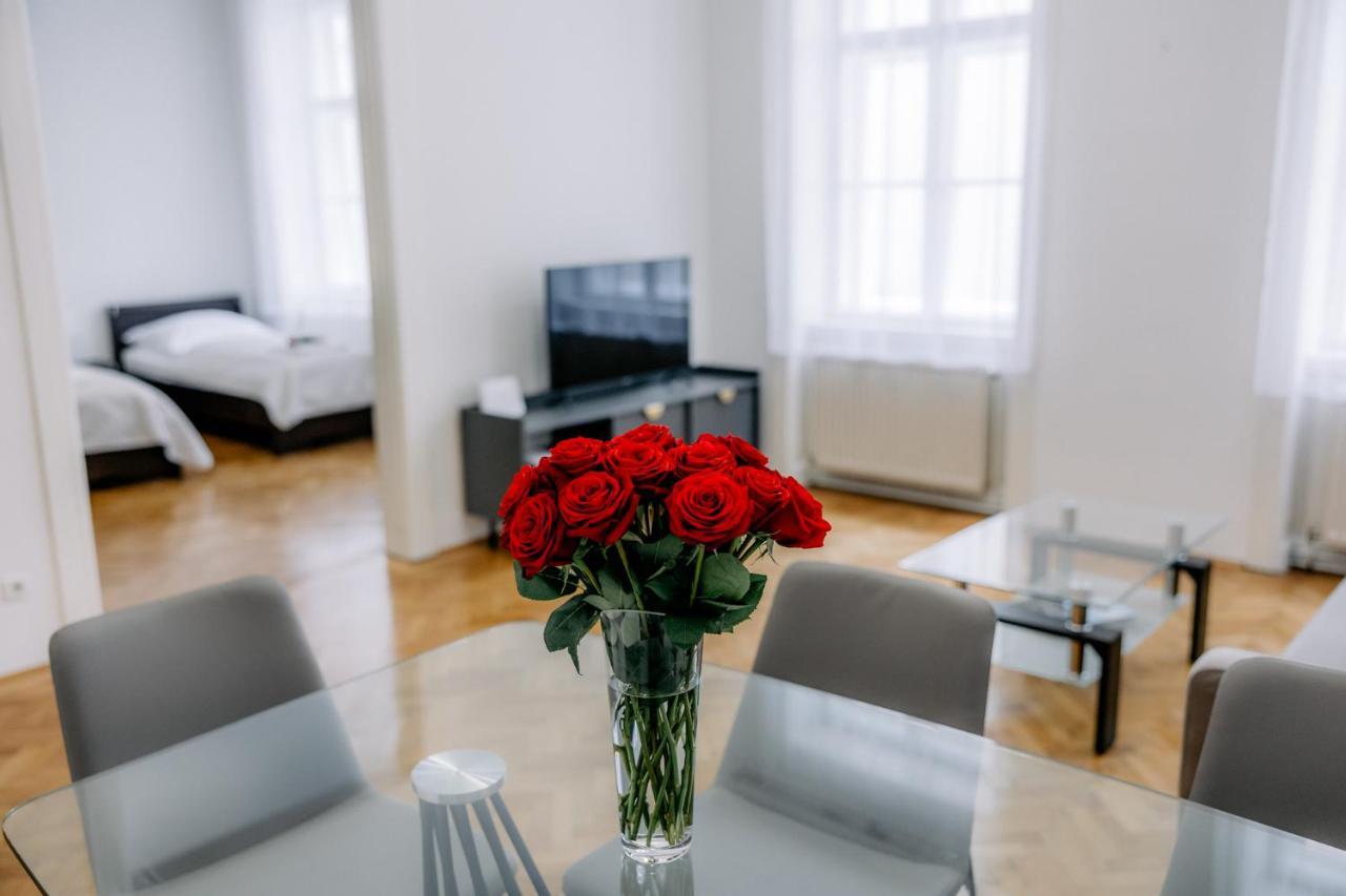 Stylish Vienna Apartment Экстерьер фото